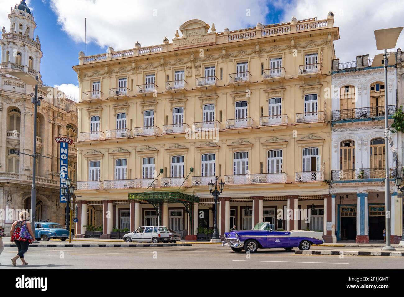 L'Avana Cuba. 25 novembre 2020: Vista esterna dell'hotel Inglaterra a l'Avana, un luogo visitato dai turisti Foto Stock