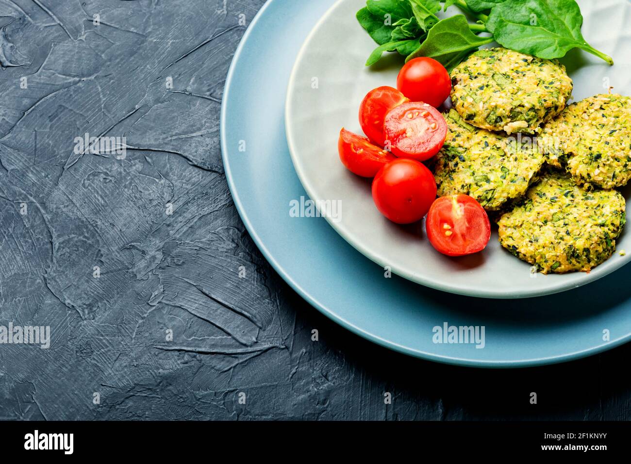Cuttlets.Vegetable cutlets.Healthy dieta e cibo vegetariano Foto Stock