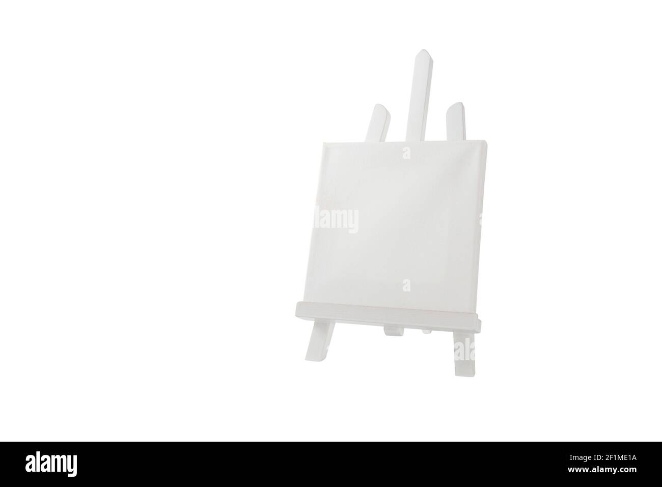 Cavalletto bianco davanti a uno sfondo bianco Foto Stock