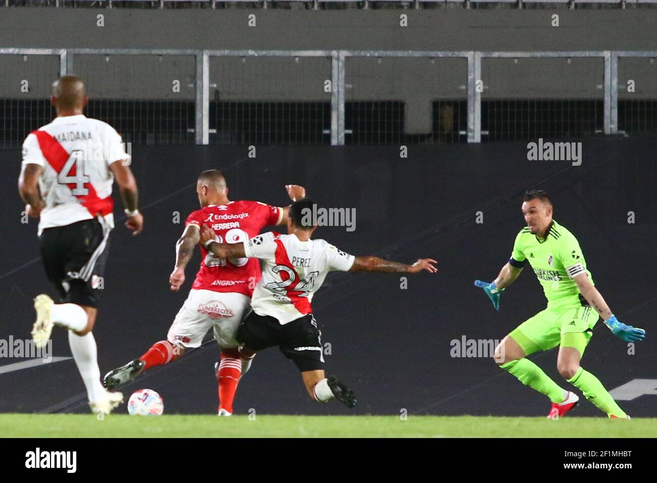 BUENOS AIRES, 8.03.2021: Durante la partita tra River Plate e Argentinos Juniors per la Lega argentina Calcio (Photo: Néstor J. Beremblum) Foto Stock