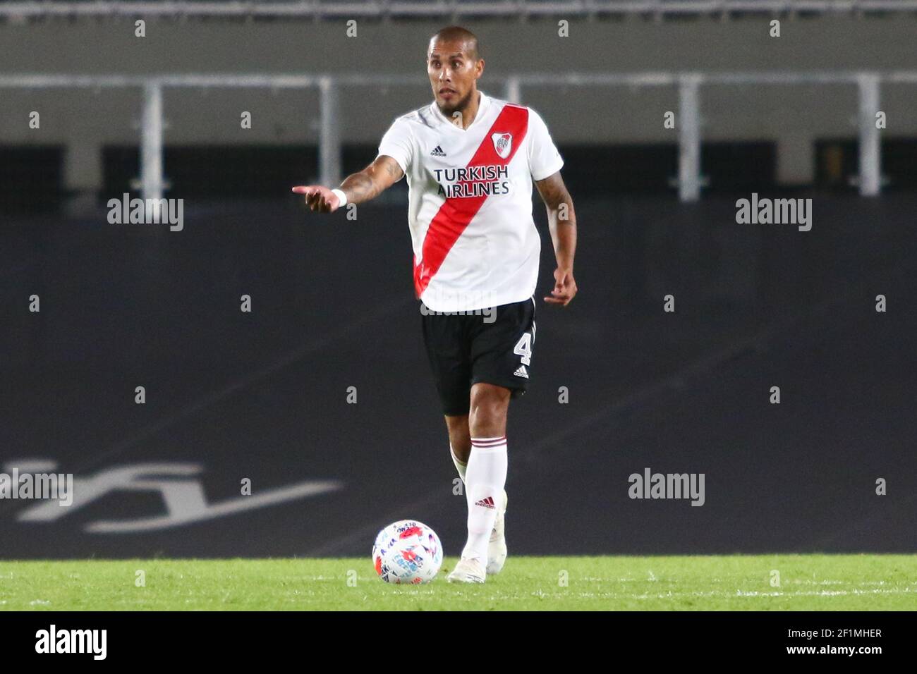 BUENOS AIRES, 8.03.2021: Durante la partita tra River Plate e Argentinos Juniors per la Lega argentina Calcio (Photo: Néstor J. Beremblum) Foto Stock