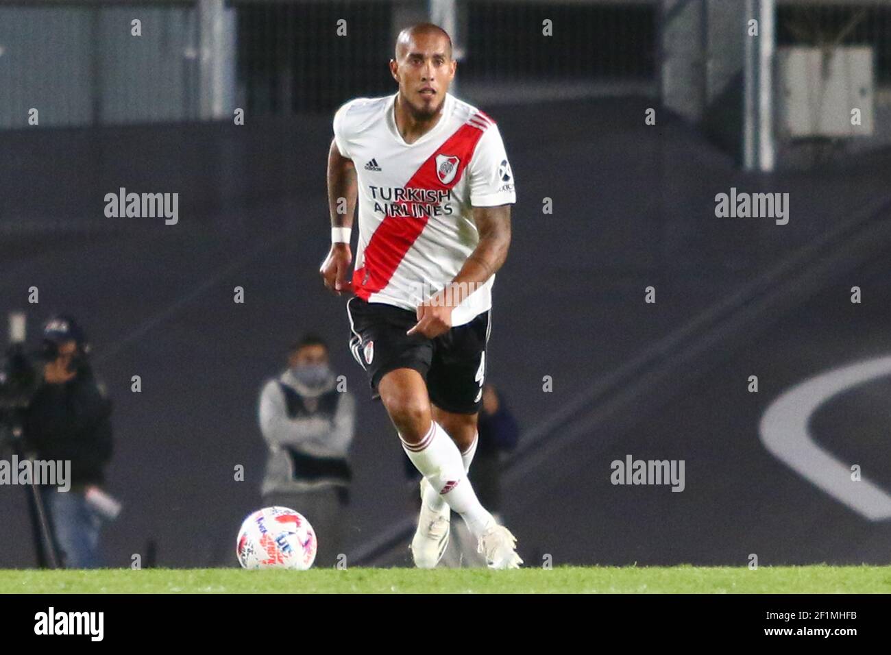 BUENOS AIRES, 8.03.2021: Durante la partita tra River Plate e Argentinos Juniors per la Lega argentina Calcio (Photo: Néstor J. Beremblum) Foto Stock