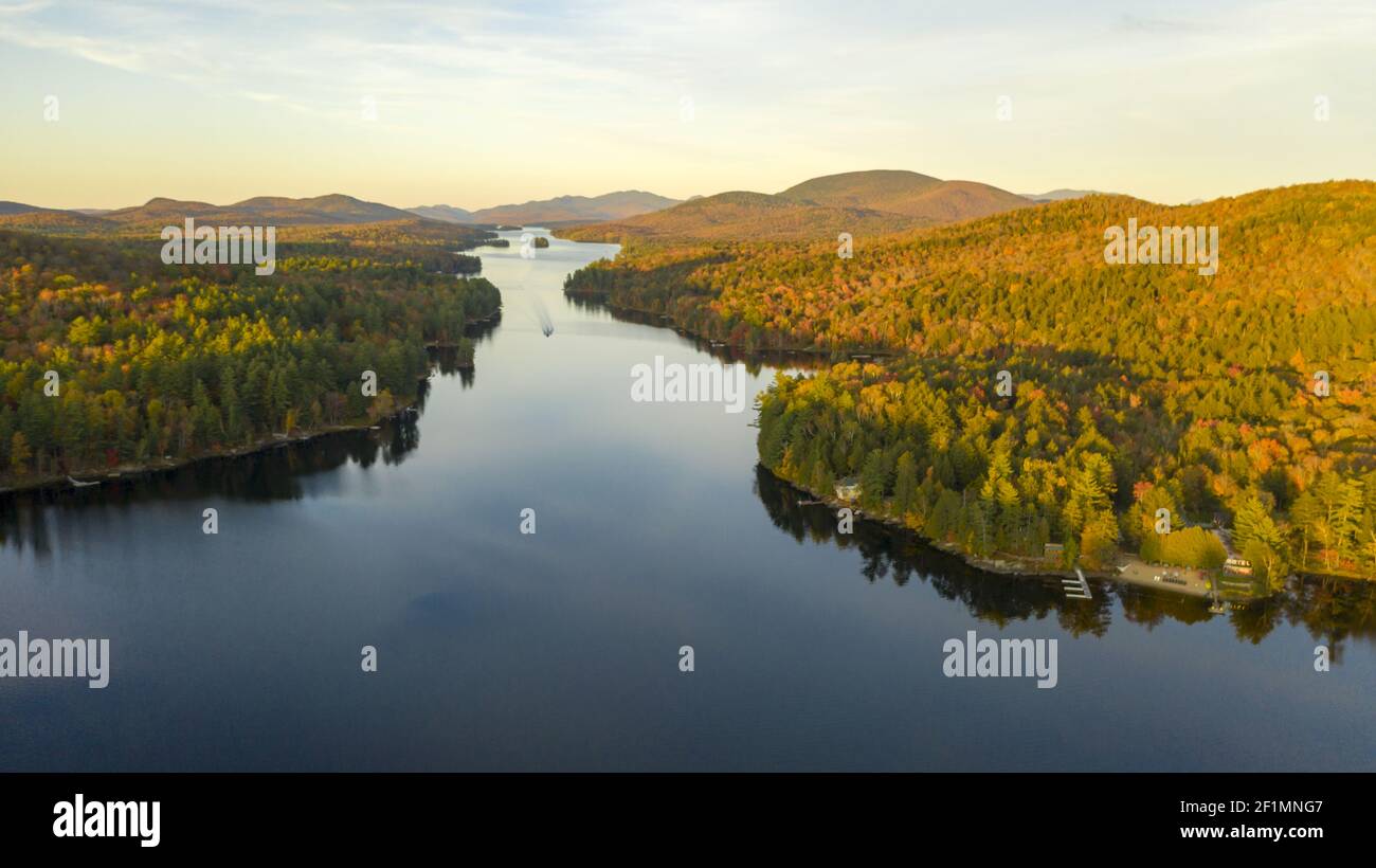 Vista aerea sulle montagne del Parco di Long Lake Adirondack New York STATI UNITI Foto Stock