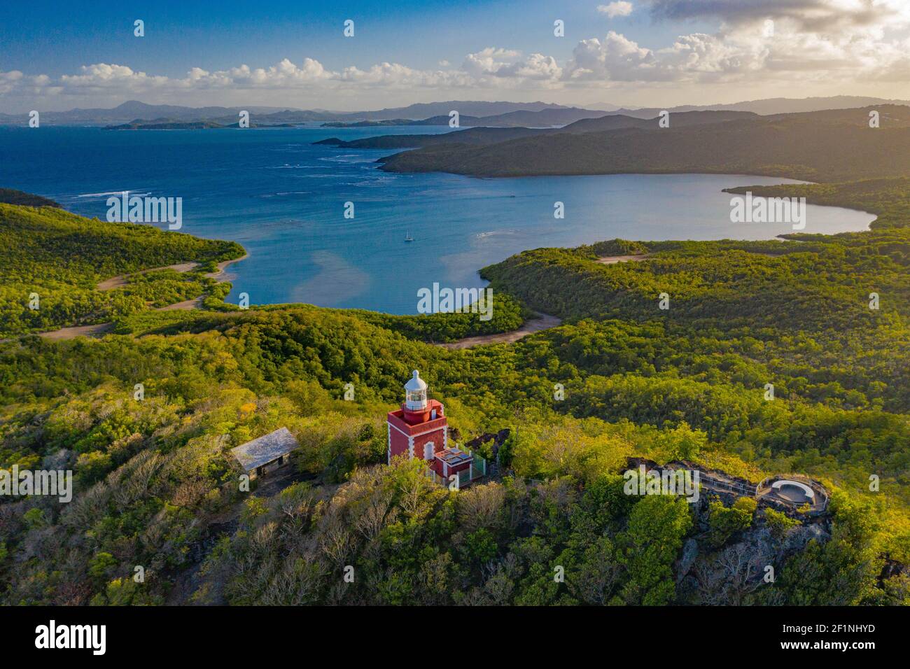 Il faro di Caravelle si trova nella città di Trinté, sulla costa orientale dell'isola della Martinica. Foto Stock