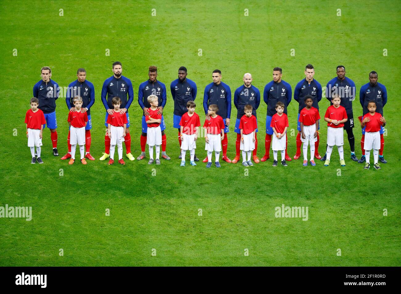 Presentazione delle immagini del gruppo di squadre francesi durante la  partita di calcio amichevole 2017 tra Francia e Galles il 10 novembre 2017  allo Stade de France a Saint-Denis, Francia - Foto