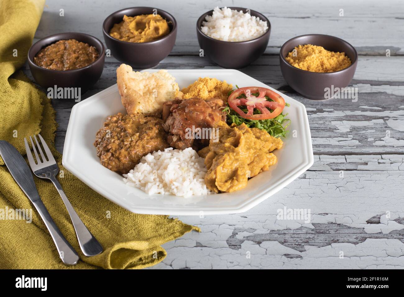 Caruru cibo tradizionale afro-brasiliano tipico di Bahia. Foto Stock