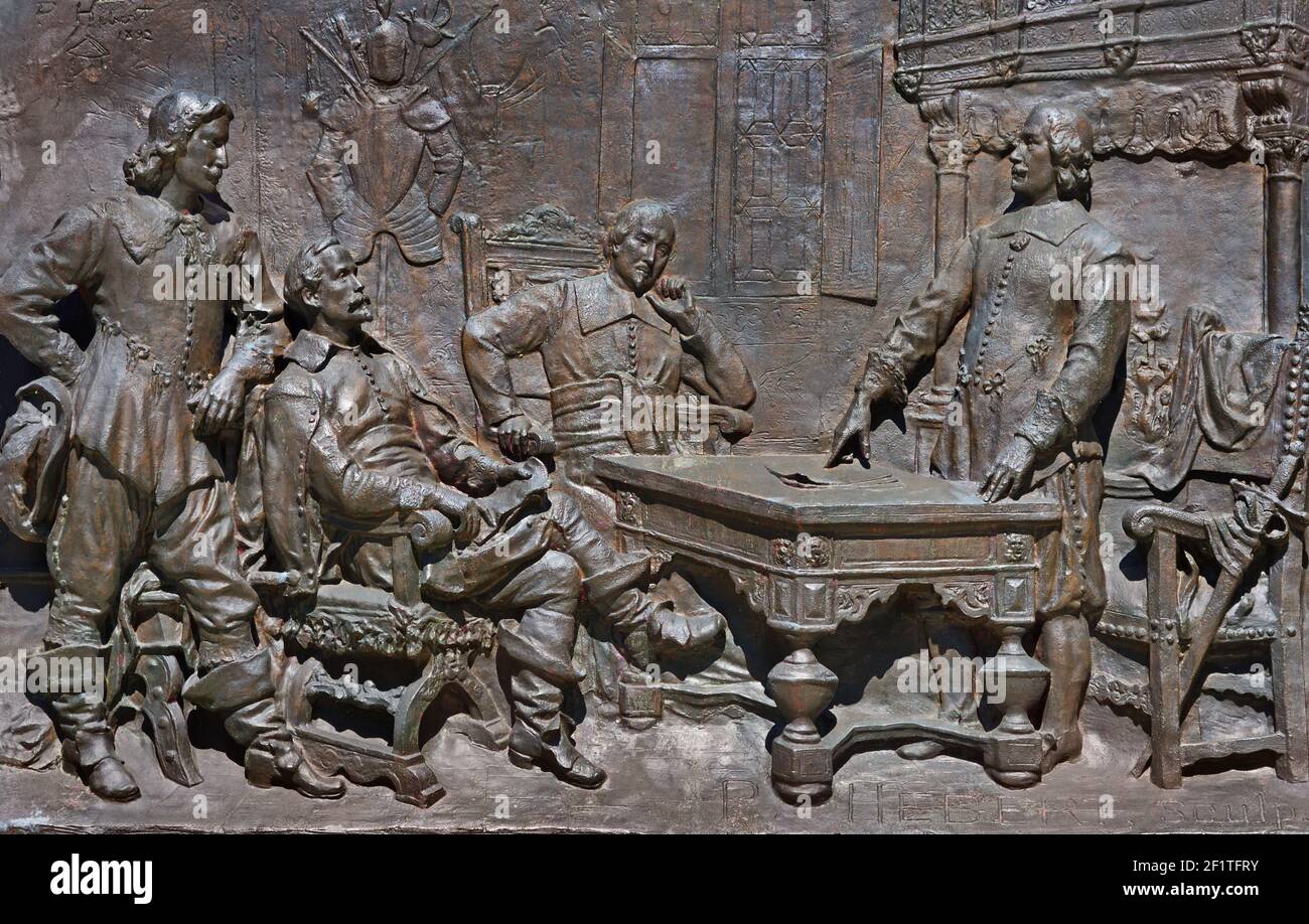 Paul Chomedey, Maisonneuve, Monumento, Place d'Armes, Montreal, Quebec, Canada, Paul Chomedey de Maisonneuve , è il fondatore di Montreal. Canada, Canada, Provincia, Quebec. (Paul de Chomedey, 1612 - 1676 ufficiale militare francese e il fondatore di Fort Ville-Marie (Montreal moderna). Monumento dello scultore Louis-Philippe Hébert costruito nel 1895. Foto Stock