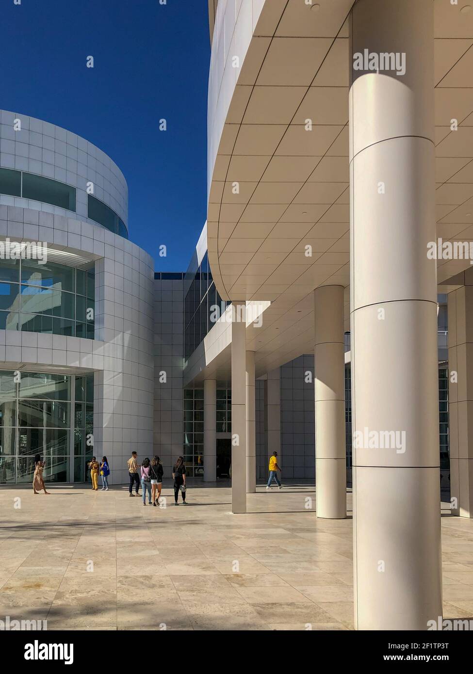 Il museo Getty Center di Los Angeles California USA è stato progettato dall'architetto Richard Meier nel 1997. Foto Stock