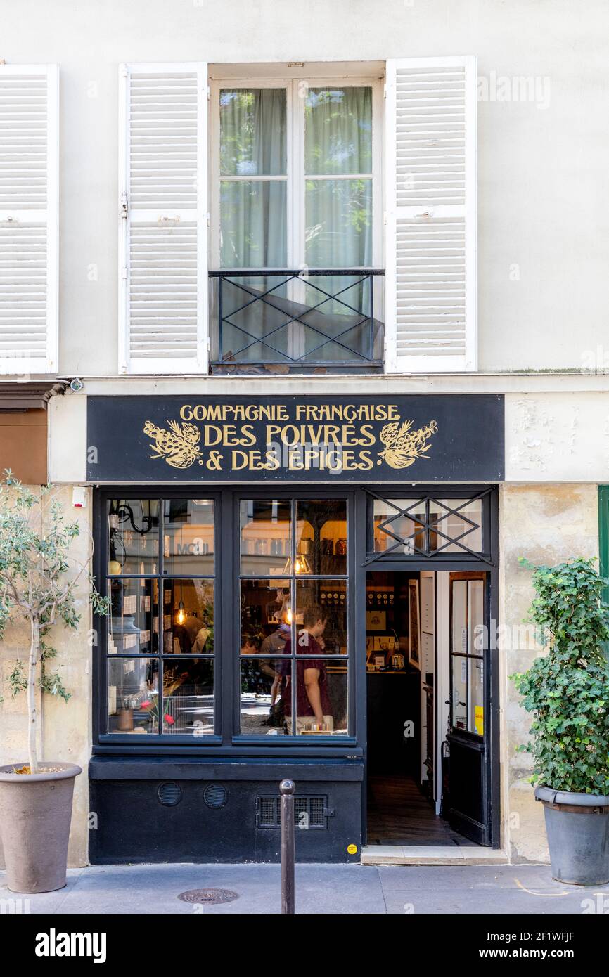 Compagnie Française des Poivres et des Epices - Peperoni e spezie francesi per la cucina, 6th Arrondissement, St Germain des Pres, Parigi, Francia Foto Stock