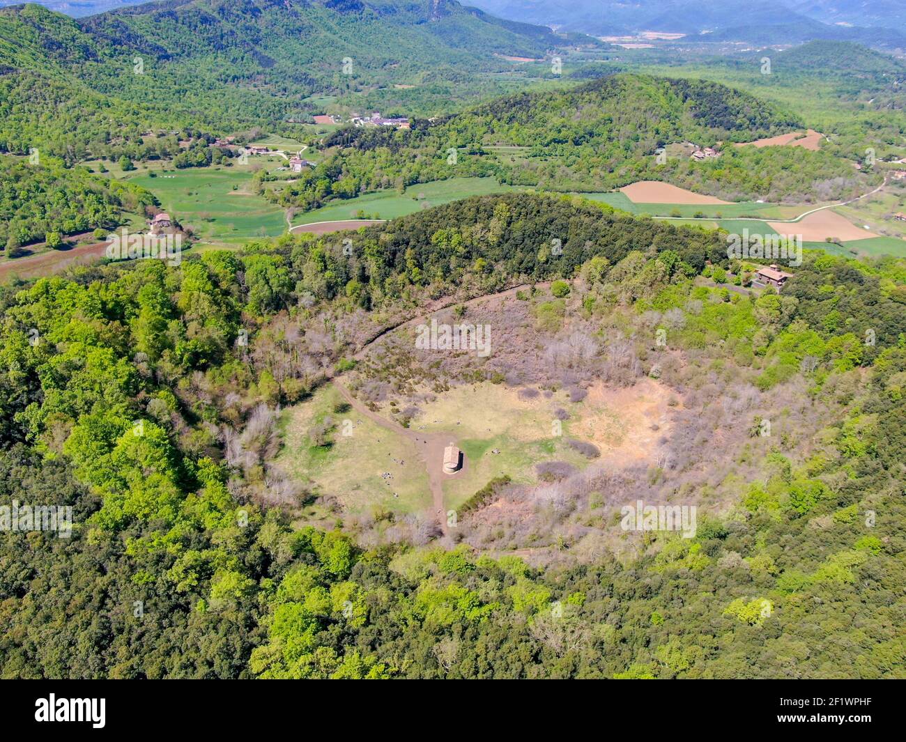 Il Vulcano Santa Margarida è un vulcano estinto della comarca di Garottxa, Catalogna, Spagna. Foto Stock