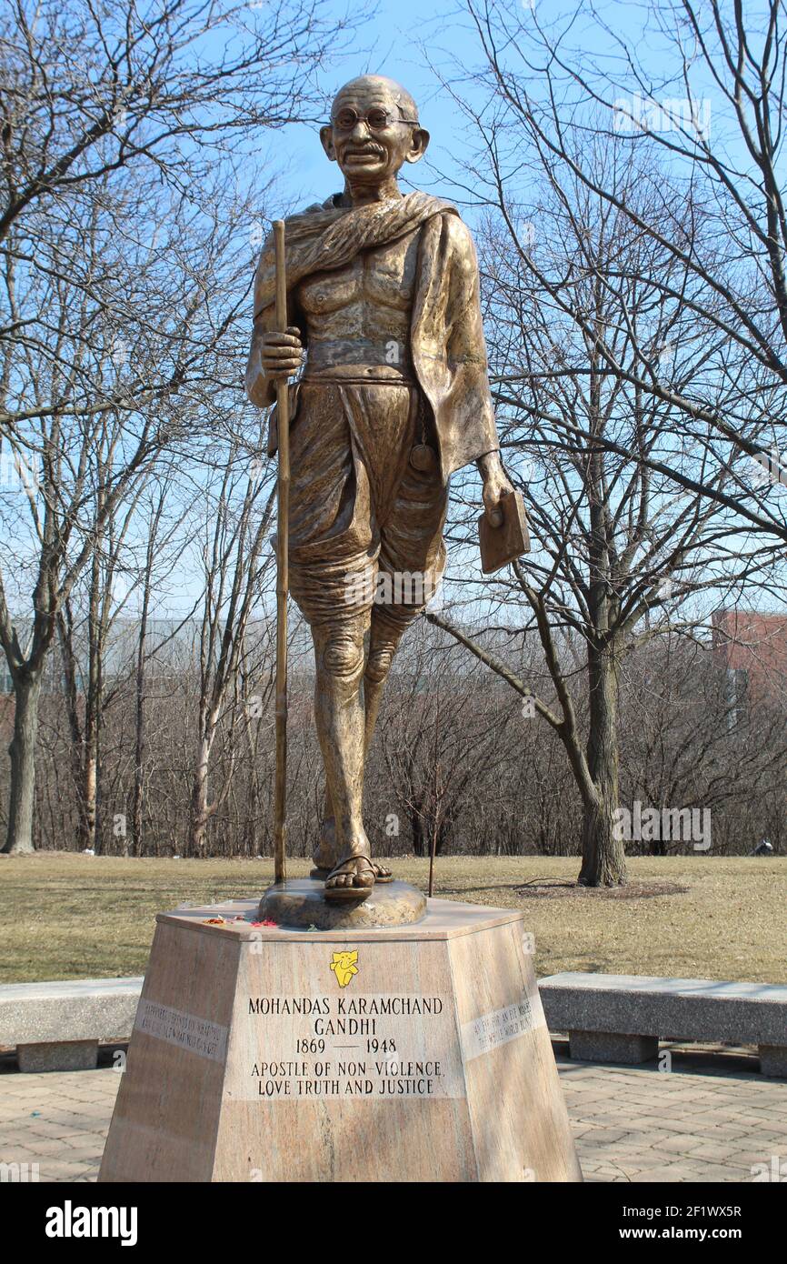 Statua di Mahatma Gandhi al Parco delle sculture di Skokie Northshore In Illinois Foto Stock