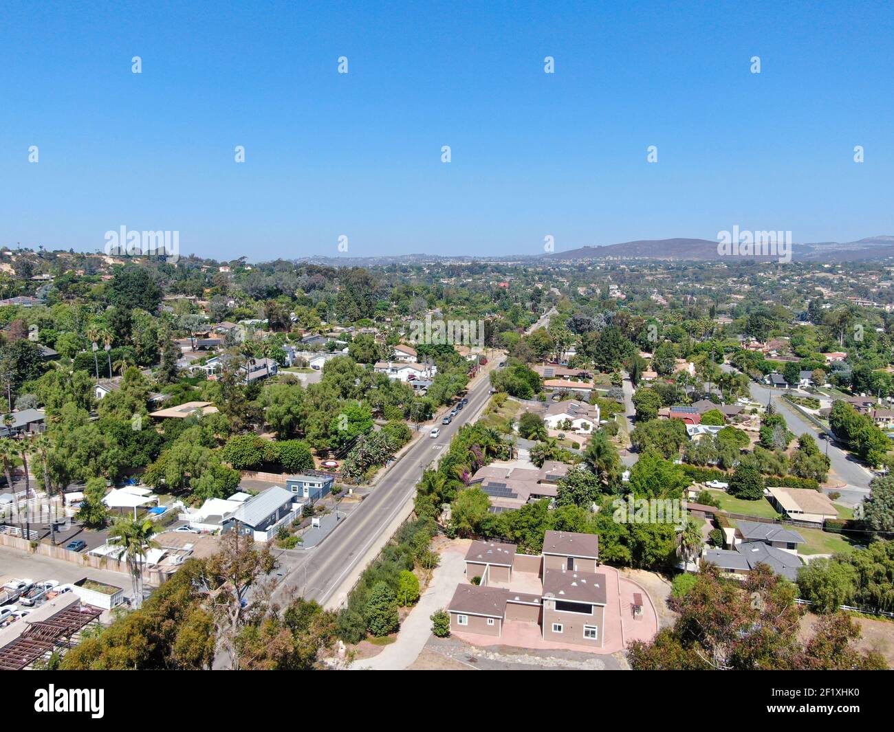 Vista aerea di una ricca villa residenziale su larga scala nella California del Sud Foto Stock