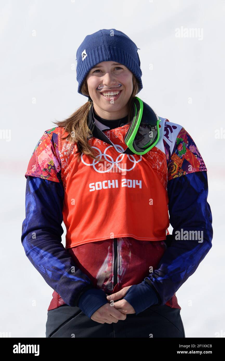 EVA Samkova della Repubblica Ceca reagisce e prende la medaglia d'oro  durante la croce da snowboard femminile dei XXII Giochi Olimpici invernali  Sotchi 2014, al Rosa Khutor Extreme Park, il 16 febbraio