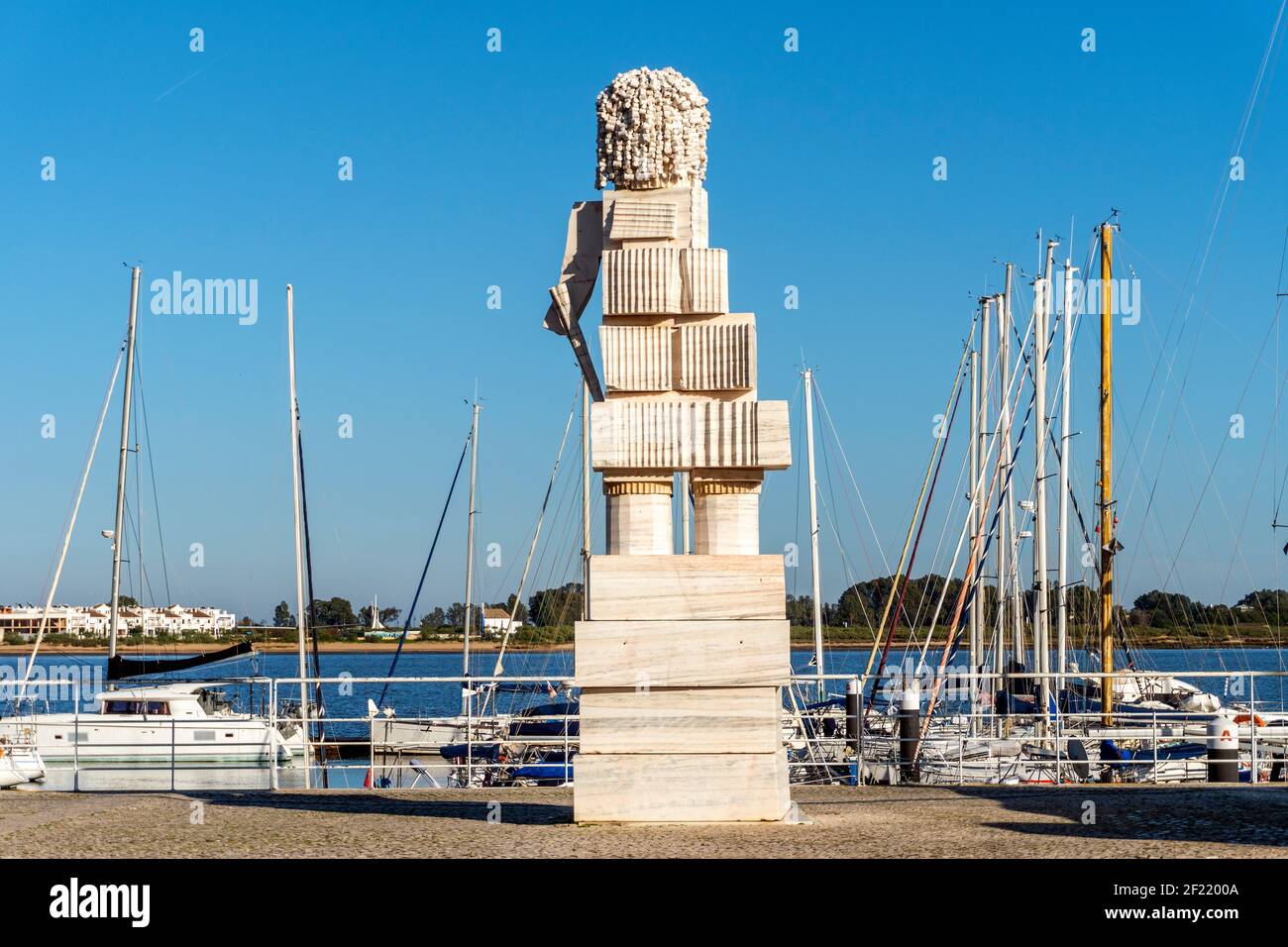 Statua del marchese di Pombal situato nel porto turistico di Vila Real de Santo Antonio, Algarve, Portogallo Foto Stock