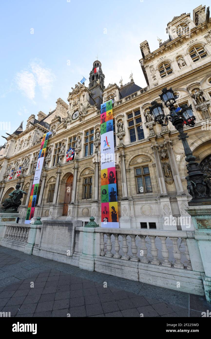 Municipio di Parigi durante la campagna di promozione Parigi 2024, a Parigi, il 12 maggio 2017 - Foto Philippe Millereau / KMSP / DPPI Foto Stock