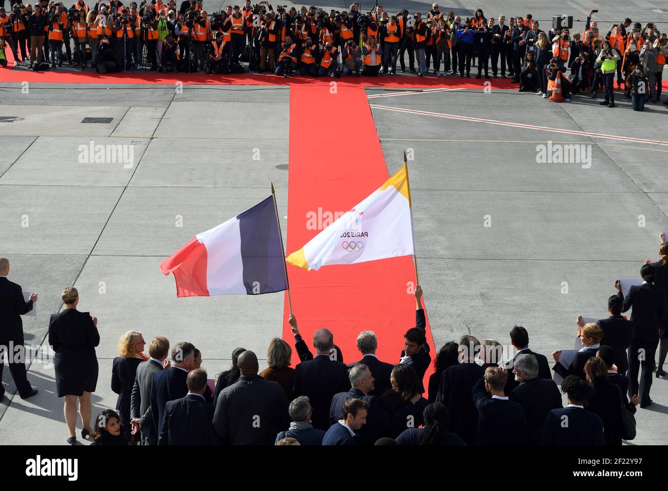 Ambiente durante il ritorno della delegazione di Parigi 2024 all'aeroporto Charles de Gaulle, Parigi, 14 settembre 2017, Foto Philippe Millereau / KMSP / PARIGI 2024 / DPPI Foto Stock