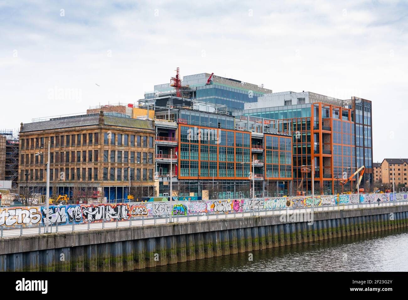 Edifici Wellcroft e Tradescroft presso il nuovo Barclays Glasgow Campus in costruzione al Buchanan Wharf Tradeston, Glasgow, Scozia, Regno Unito Foto Stock