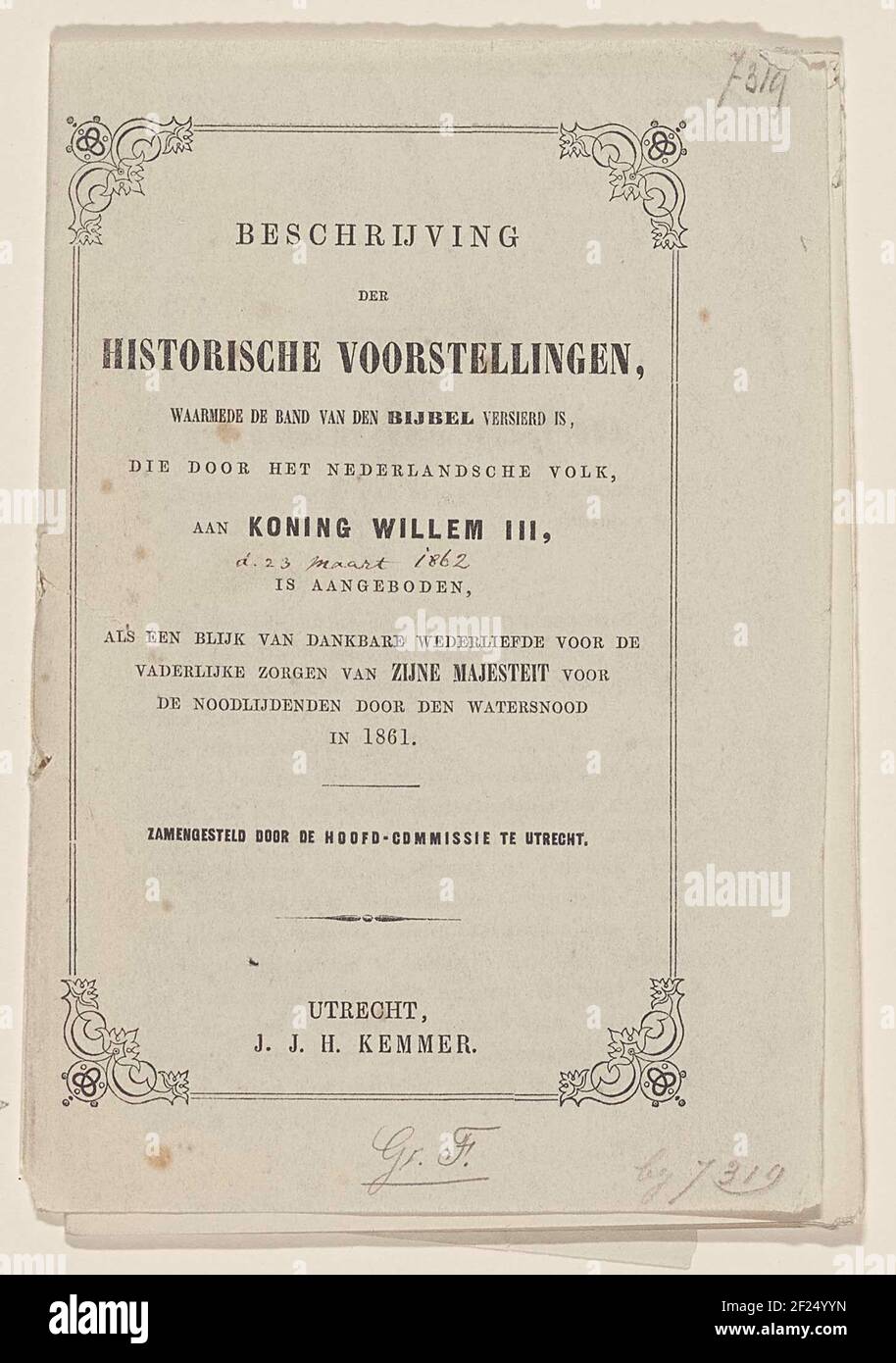 Libretto con una descrizione degli spettacoli storici con cui è decorata la band della Bibbia, il dono popolare, 1862; Descrizione di spettacoli storici, con i quali è decorata la banda della Bibbia, offerta dal popolo olandese, al re Willem III. Opuscolo con e descrizione degli spettacoli storici con cui è decorata la banda della bibbia, il dono popolare al re guglielmo III. La Bibbia donata dal popolo olandese al re Willem III come segno di gratitudine per il suo coinvolgimento e l'assistenza al diluvio di gennaio-febbraio 1861. Donato il 23 marzo 1862. Opuscolo o. Foto Stock