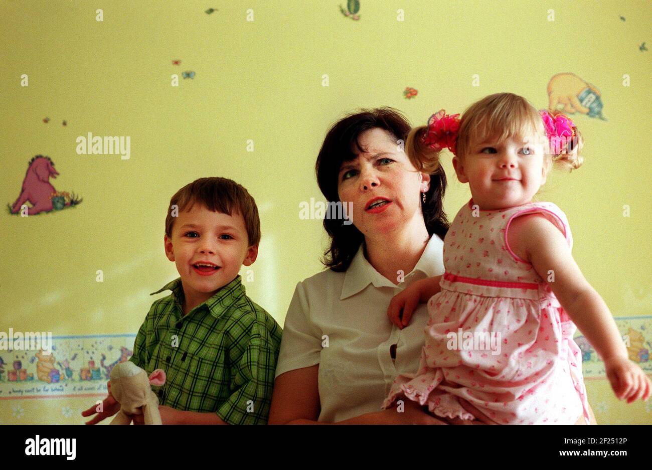 MARION JONES CON OWEN E ALISSA. OTTOBRE 2000 Foto Stock