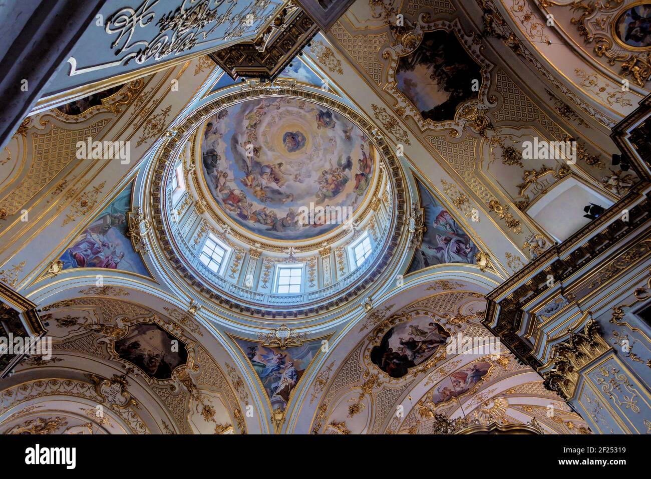 Vista interna della Cattedrale di Sant Alessandro in Bergamo Foto Stock