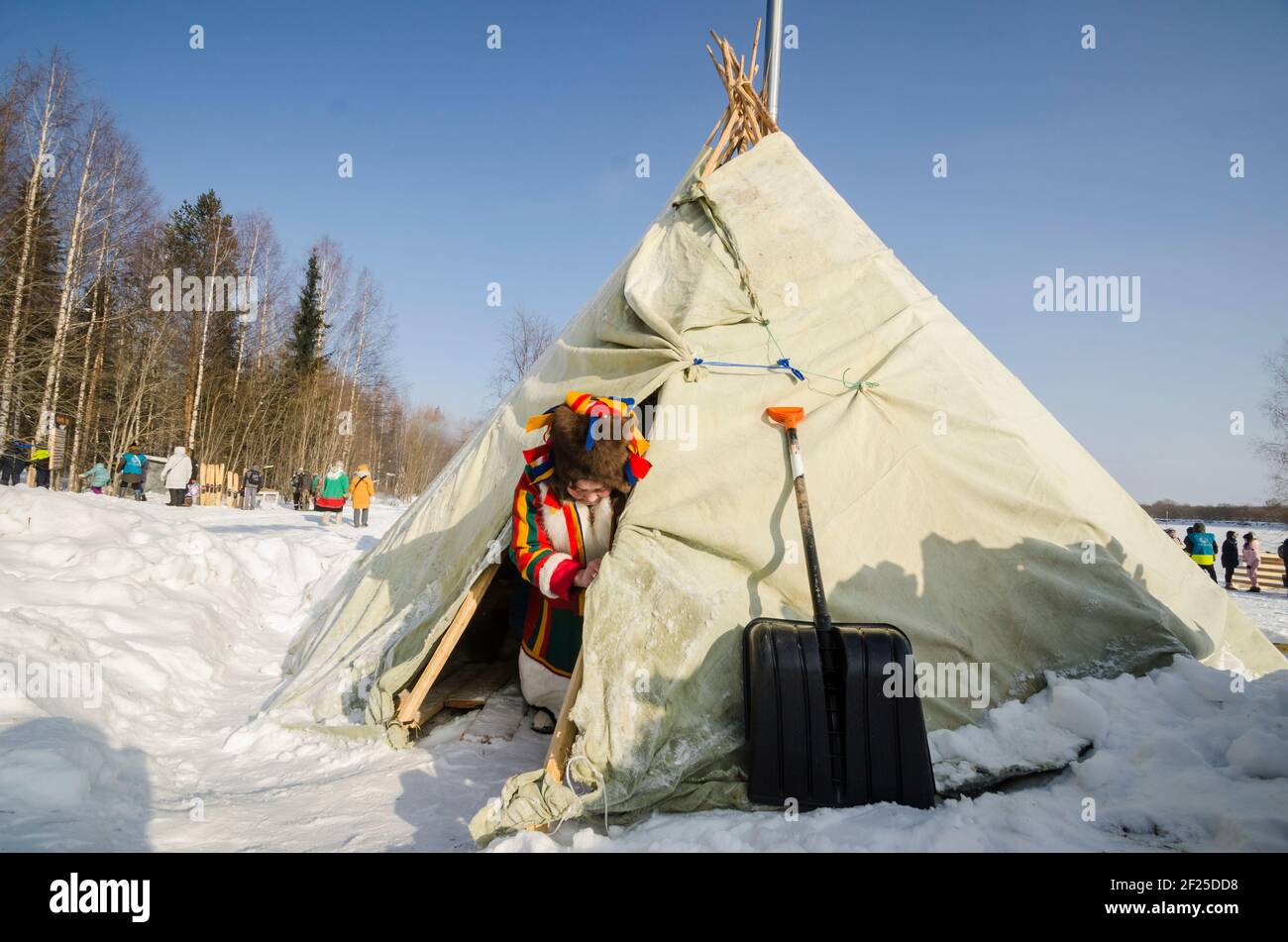 Dimora degli allevatori di renne. Chum. Casa di pelle di cervo Foto Stock