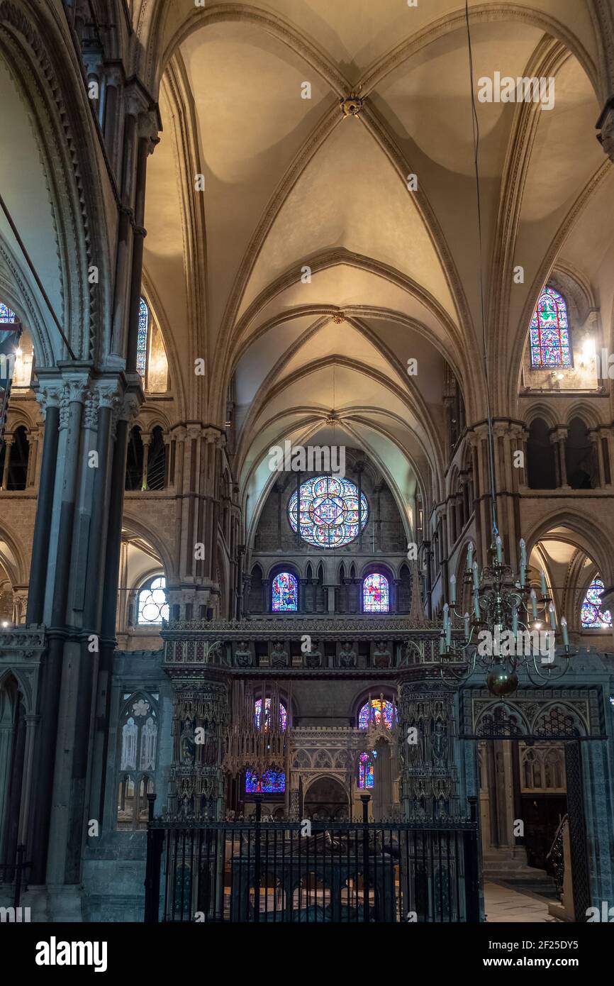 Vista interna della Cattedrale di Canterbury Foto Stock