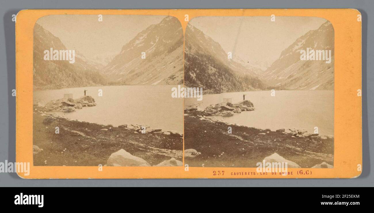 Vista del Lac de Gaube; Cauterets. Lac De Gauge .. Foto Stock