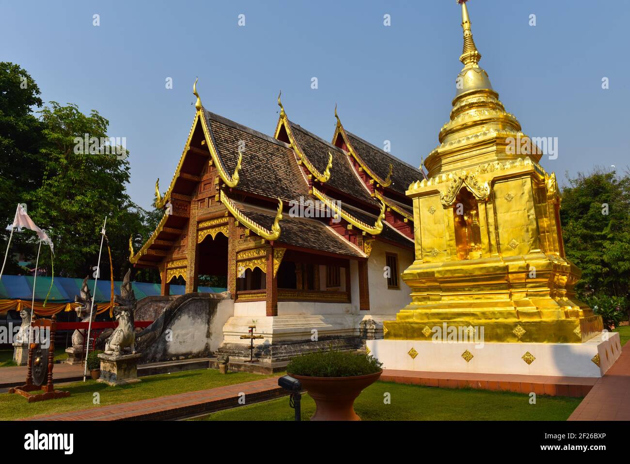 Wat Phra Singh tempio buddista, Chiang mai, Thailandia Foto Stock