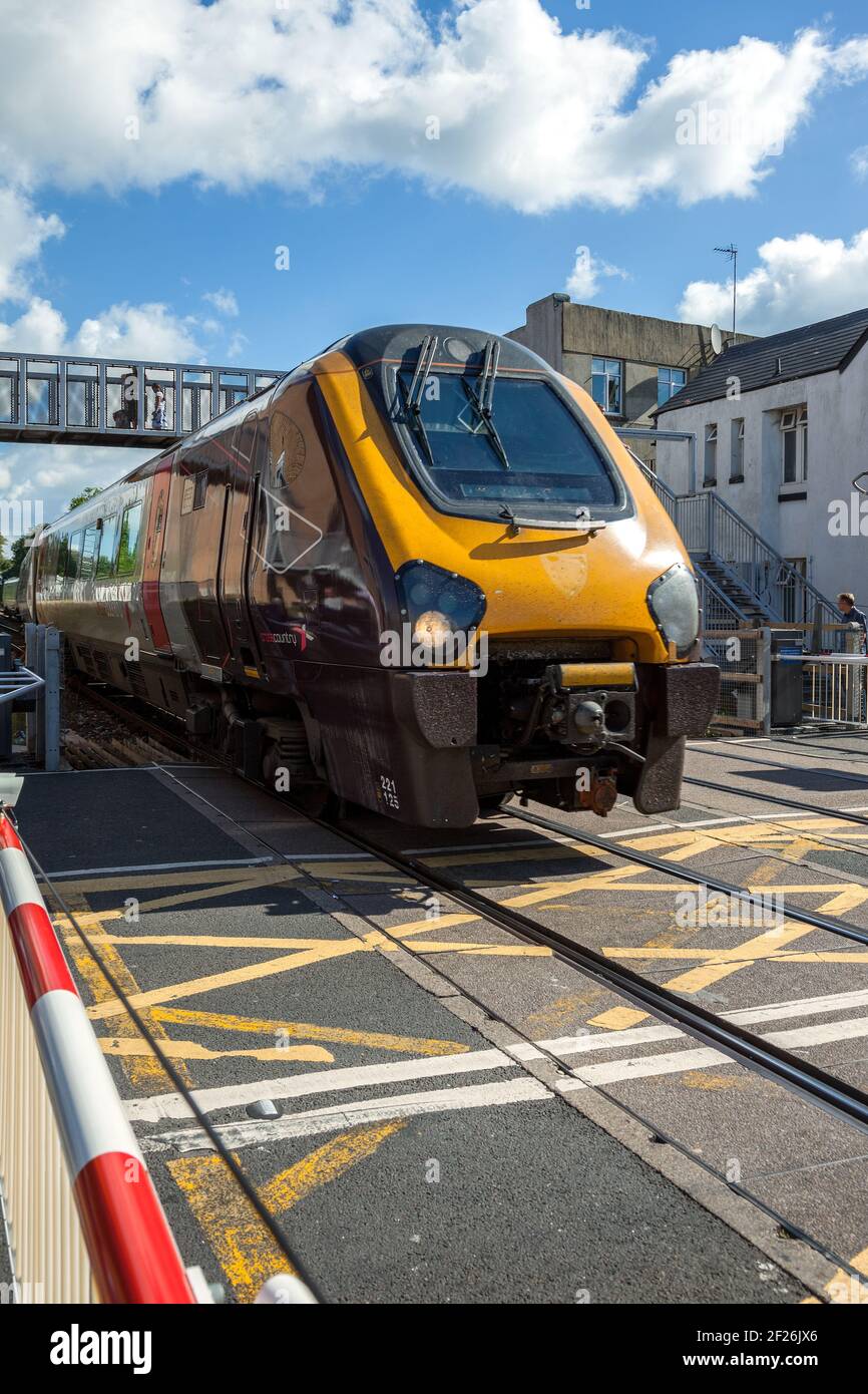 Locomotiva Diesel passando per Paignton Foto Stock