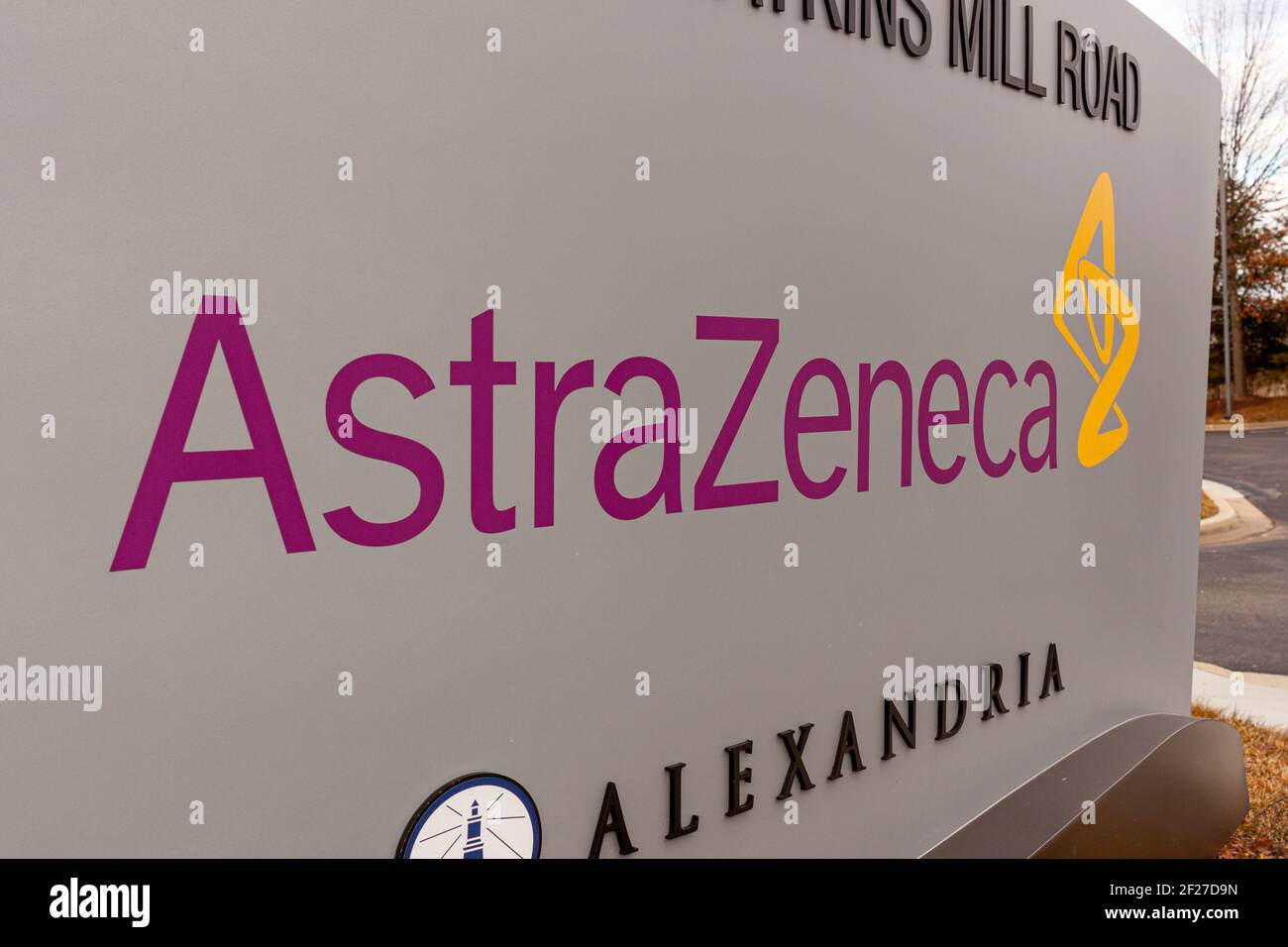 Gaithersburg, MD, USA 01-29-2020: Vista esterna della sede centrale statunitense della società farmaceutica biomedica AstraZeneca . AstraZeneca con Università Foto Stock