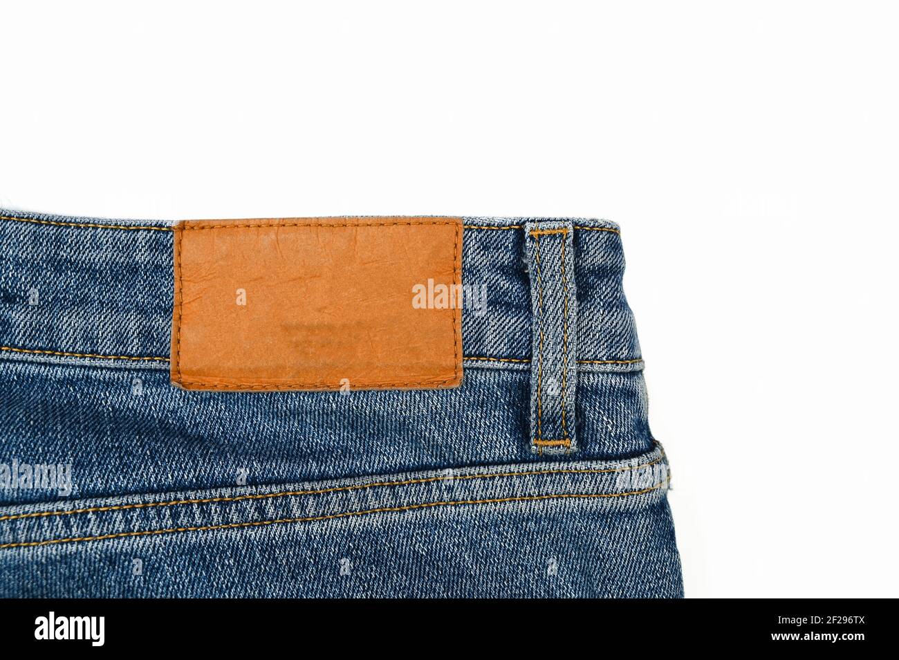 Etichetta posteriore sui jeans, primo piano. Foto di alta qualità Foto  stock - Alamy