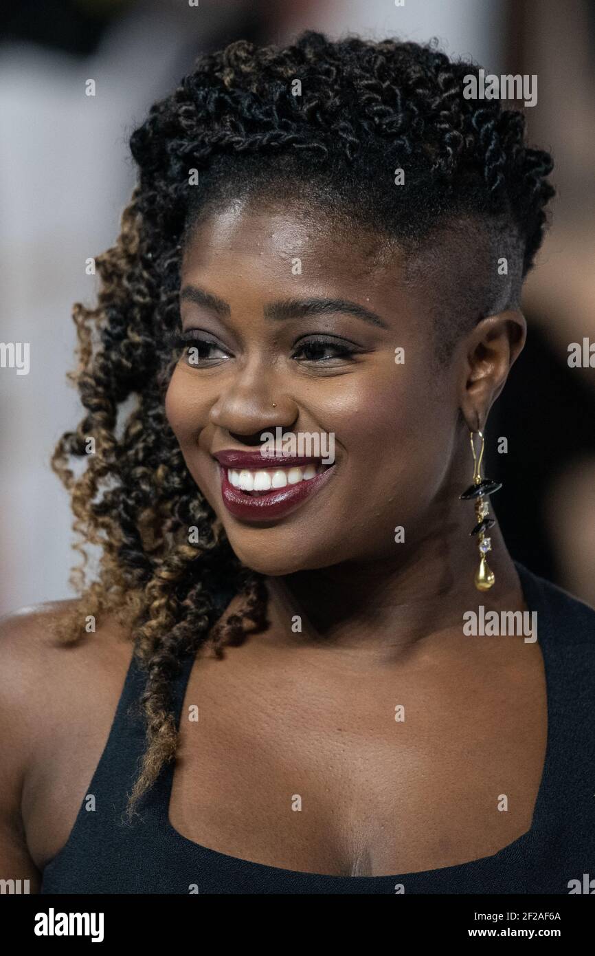 Londra, Regno Unito. 20 novembre 2019. Clara Amfo partecipa alla prima inglese 'Charlie's Angels', Curzon Mayfair, Londra. Credit: Scott Garfitt /Empics/Alamy Live News Foto Stock