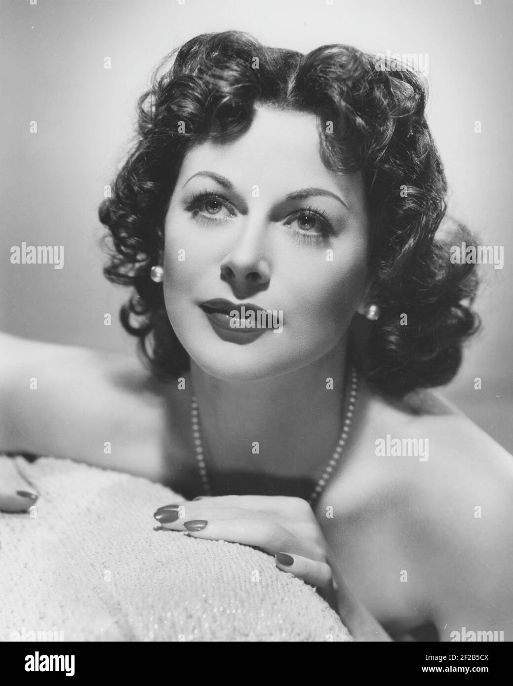 Hedy Lamarr. 1914-2000. Austriaco nata Hollywood attrice che è anche noto per le sue invenzioni e brevetti in radiocomunicazione. 1940 Foto Stock