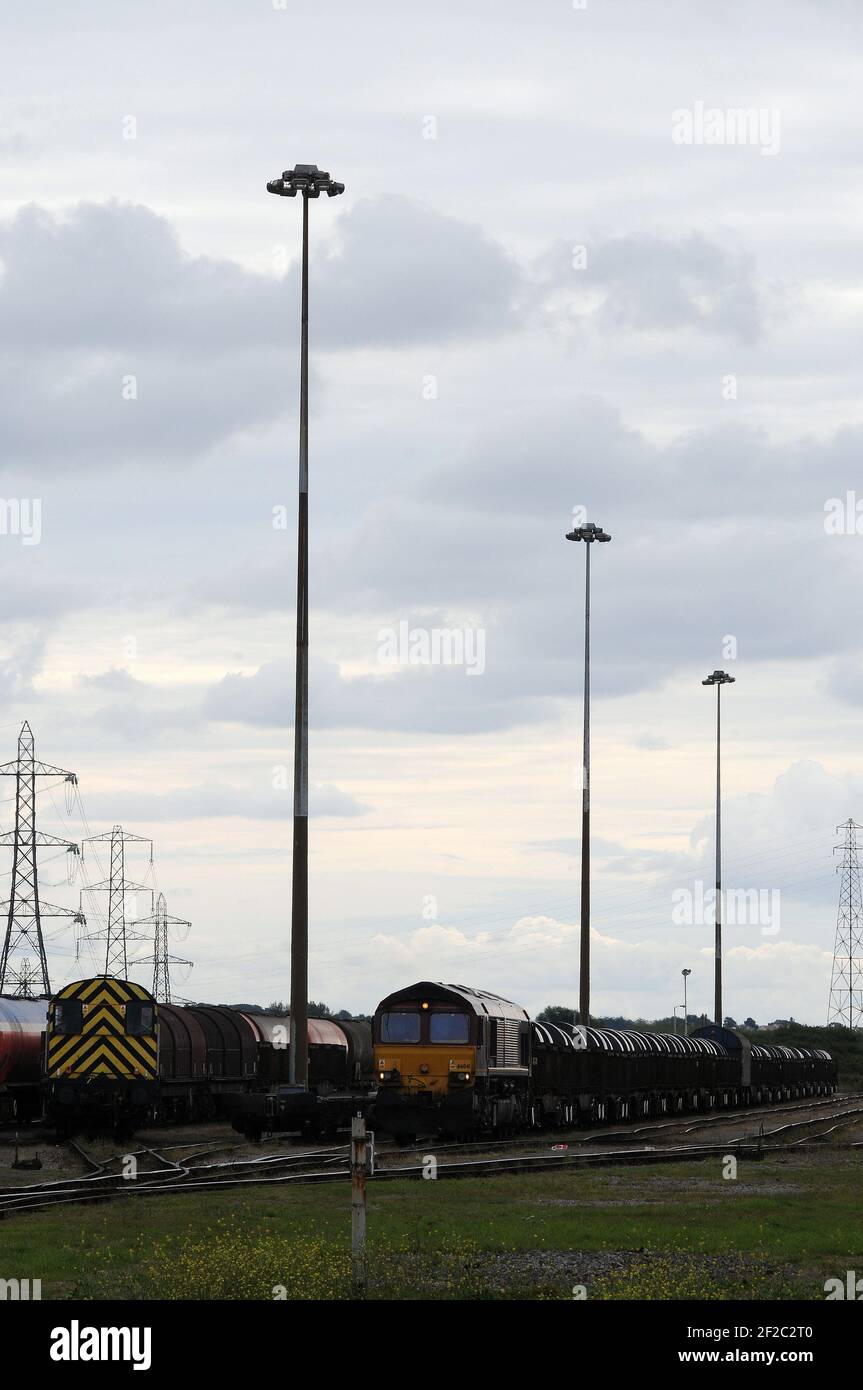 66041 e un 08 presso il cantiere Margam. Foto Stock