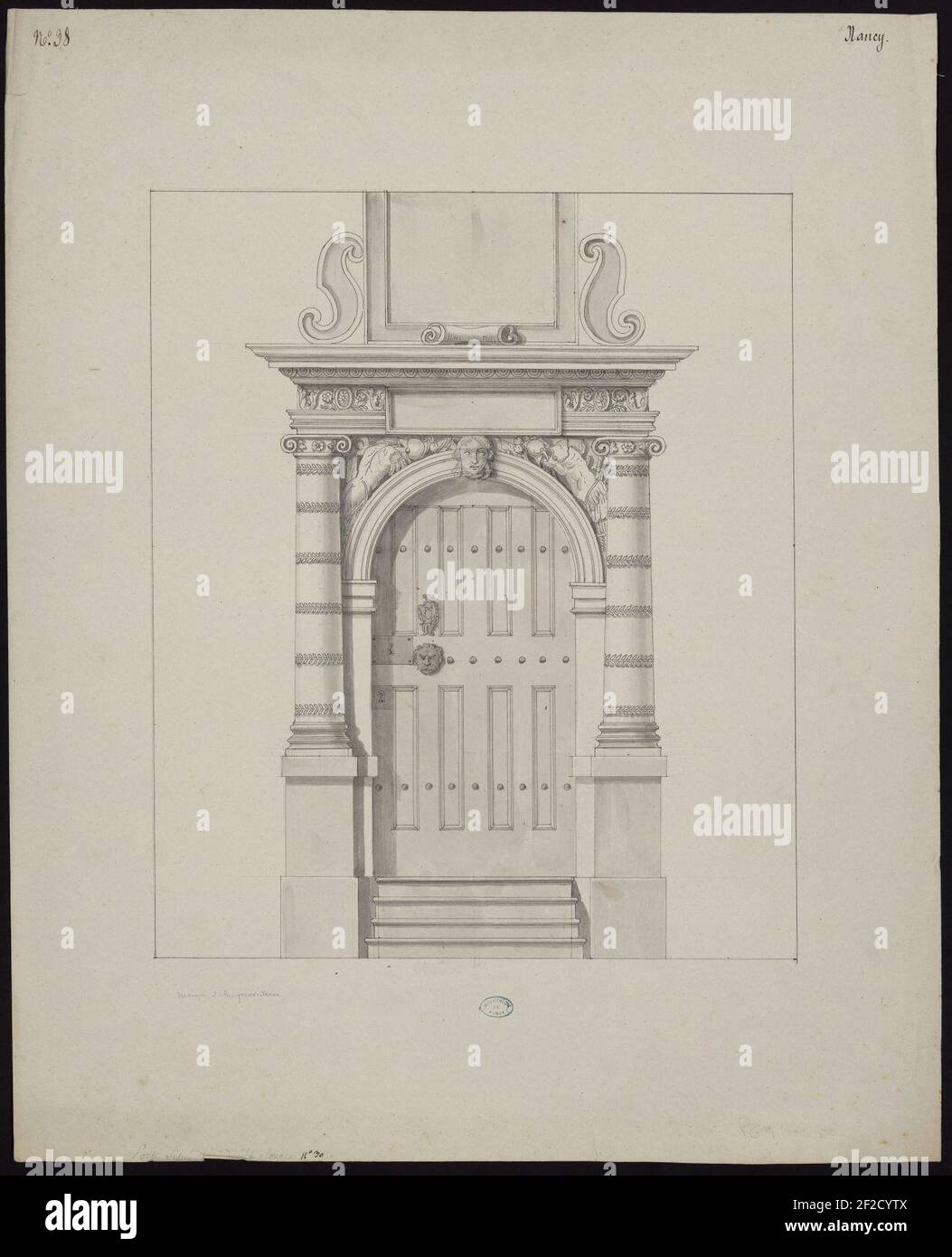 Porte situé rue de la Source n°30 M-FG-DE-00072. Foto Stock