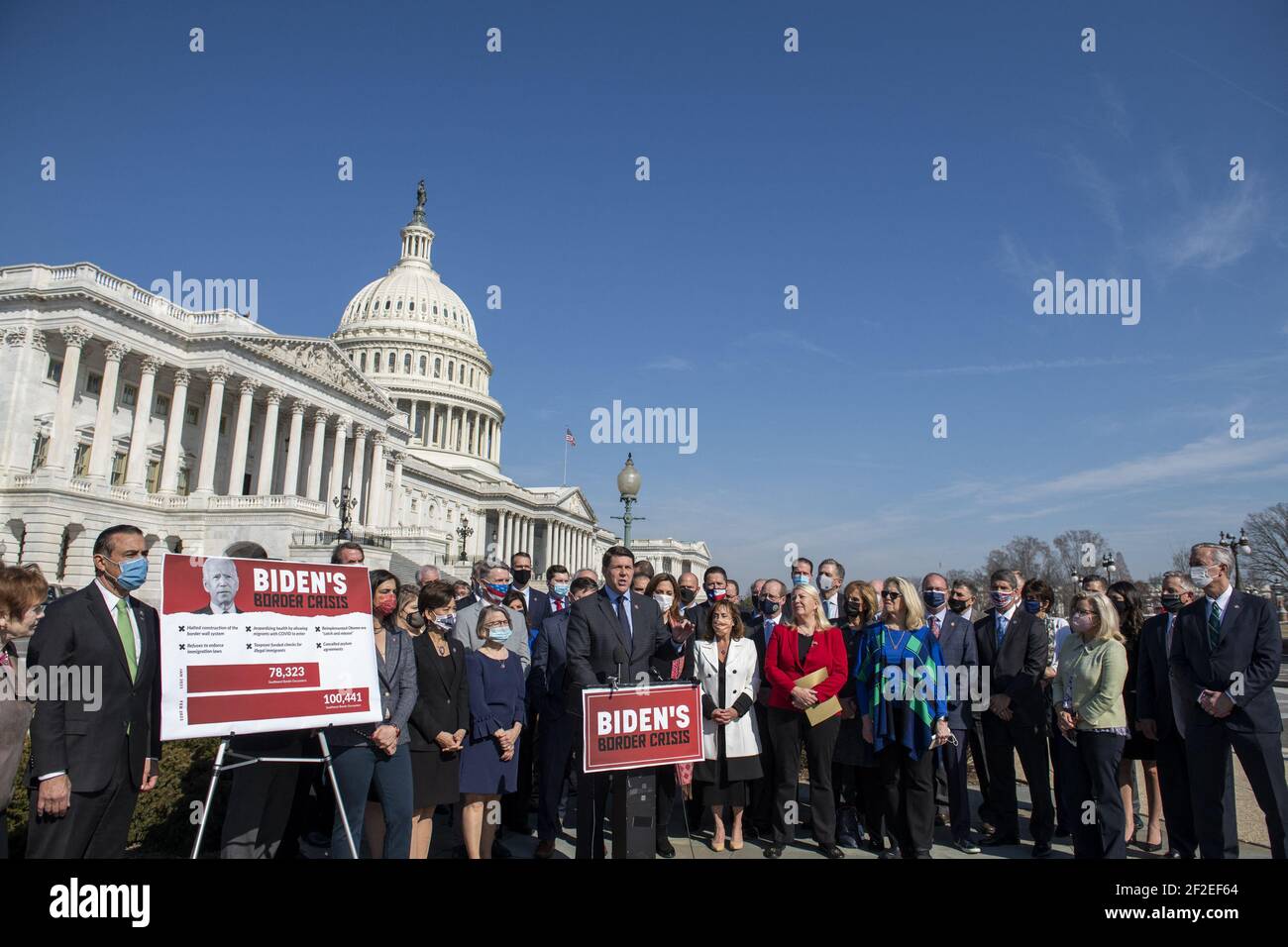 Il rappresentante degli Stati Uniti Jodey Arrington (Repubblicano del Texas) è Unito da altri membri della Camera Repubblicana mentre offre osservazioni durante una conferenza stampa sulla situazione al confine meridionale degli Stati Uniti, al Campidoglio degli Stati Uniti a Washington, DC, USA? Giovedì 11 marzo 2021. Foto di Rod Lamkey/CNP/ABACAPRESS.COM Foto Stock