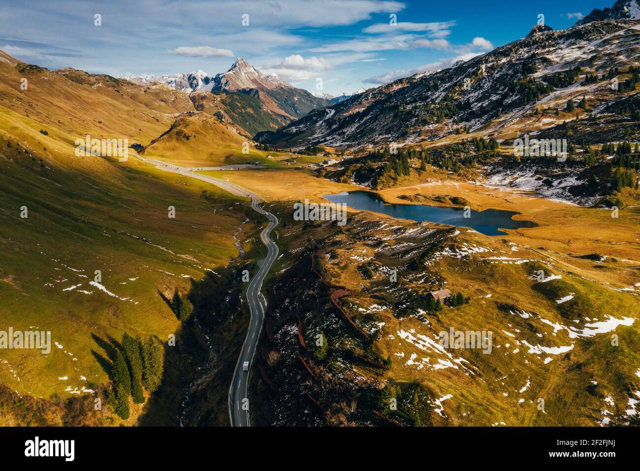 Camping RoadTrip - vacanze estive con il cane - viaggiare con Il camper in Europa Foto Stock