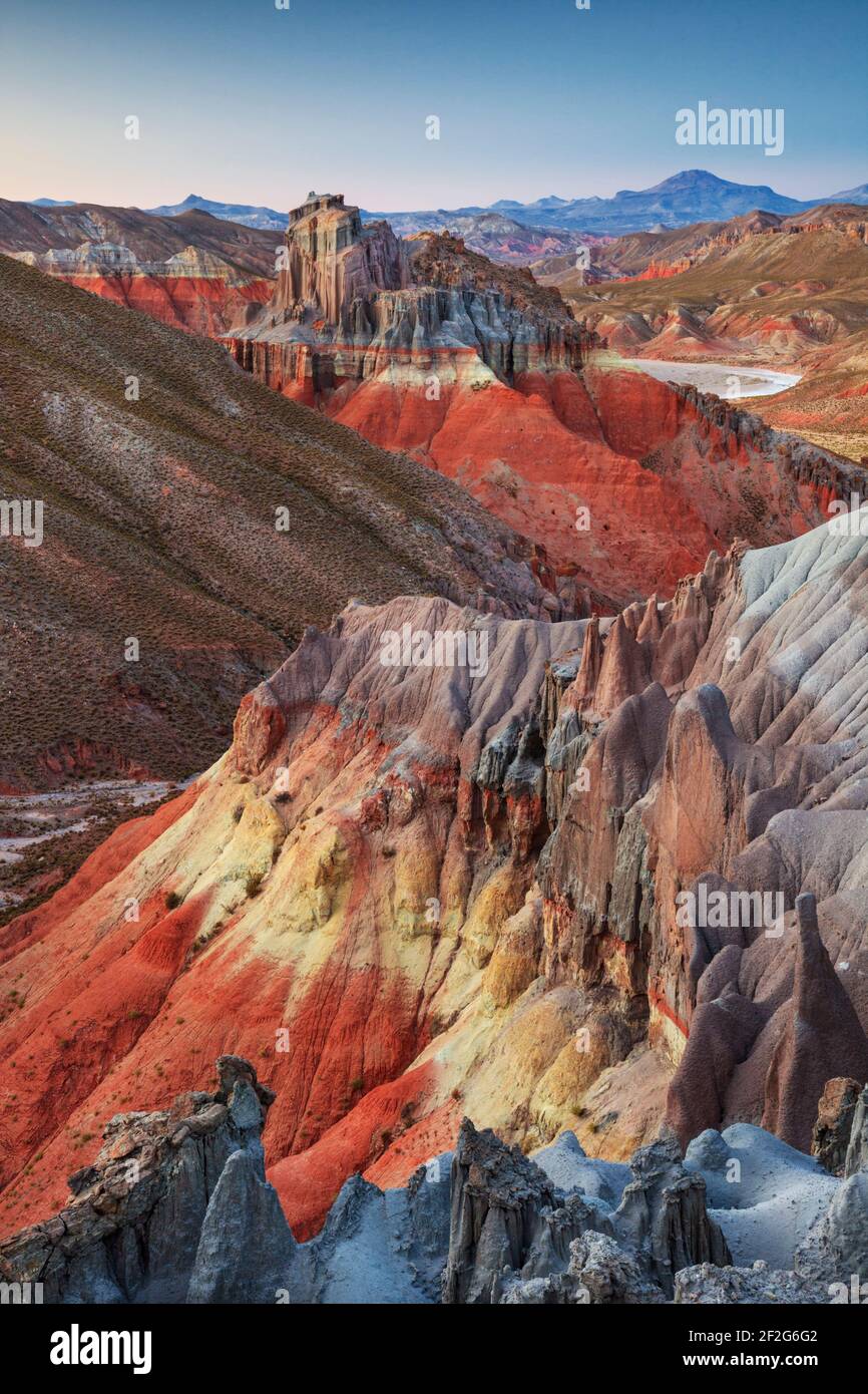 Geografia / viaggio, Bolivia, Potosi, formazioni geologiche colorate nella regione di Rio Seco a Boli, Additional-Rights-Clearance-Info-Not-Available Foto Stock