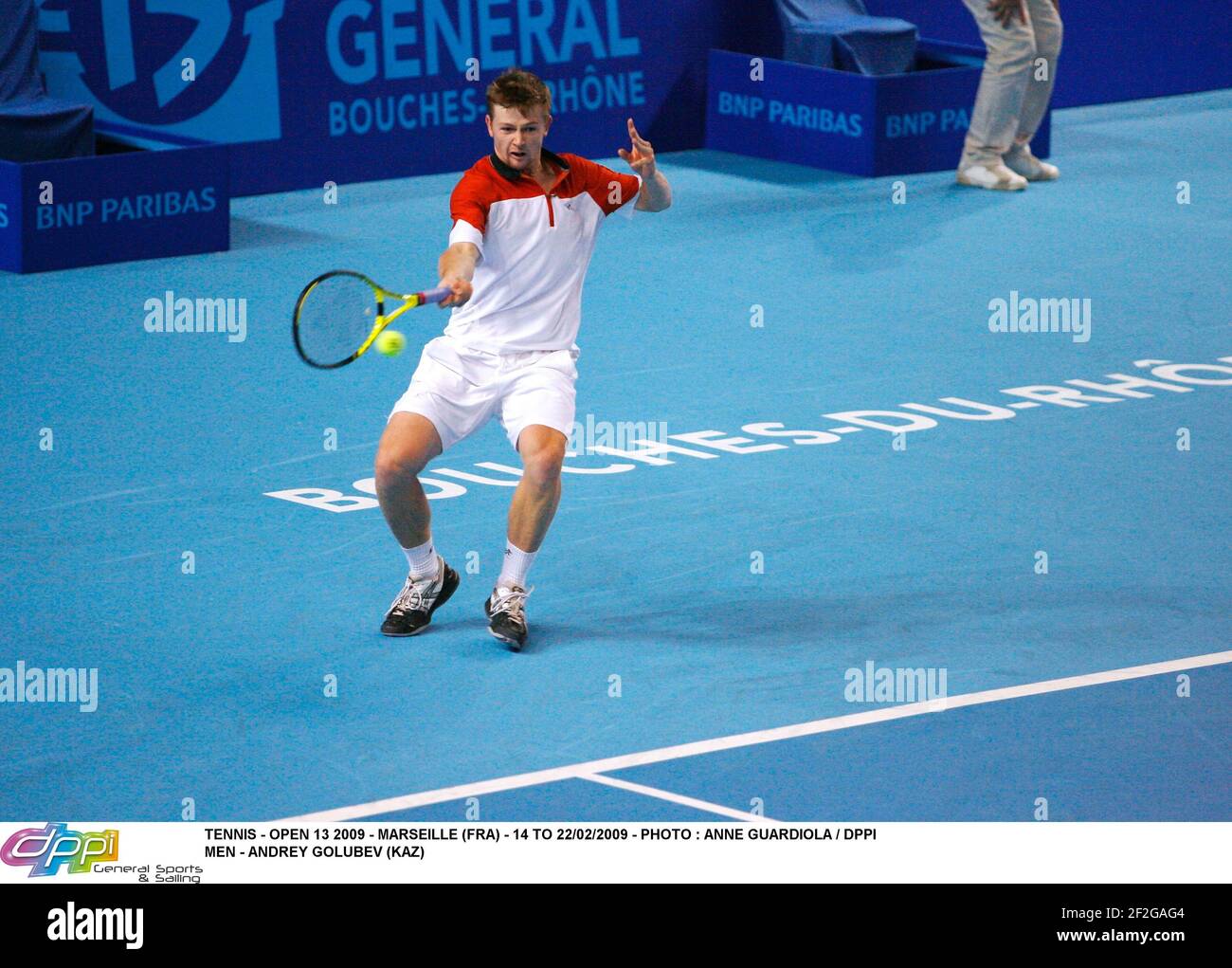 TENNIS - APERTO 13 2009 - MARSIGLIA (FRA) - DAL 14 AL 22/02/2009 - FOTO : ANNA GUARDIOLA / DPPI UOMINI - ANDREY GOLUBEV (KAZ) Foto Stock