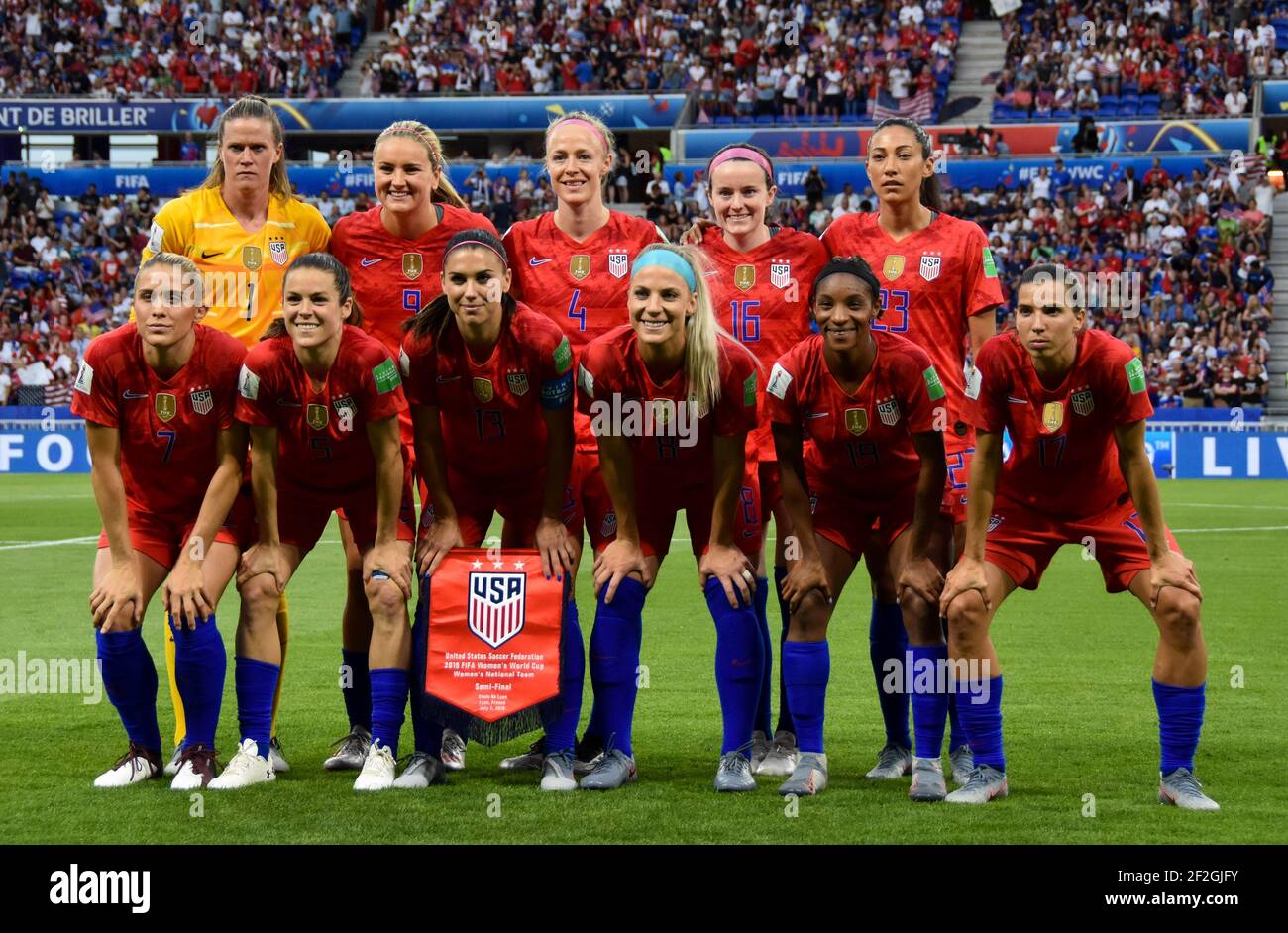 La squadra degli Stati Uniti in vista della Coppa del mondo femminile FIFA  Francia 2019, partita di calcio semifinale tra Inghilterra e USA il 2  luglio 2019 allo Stade de Lyon di