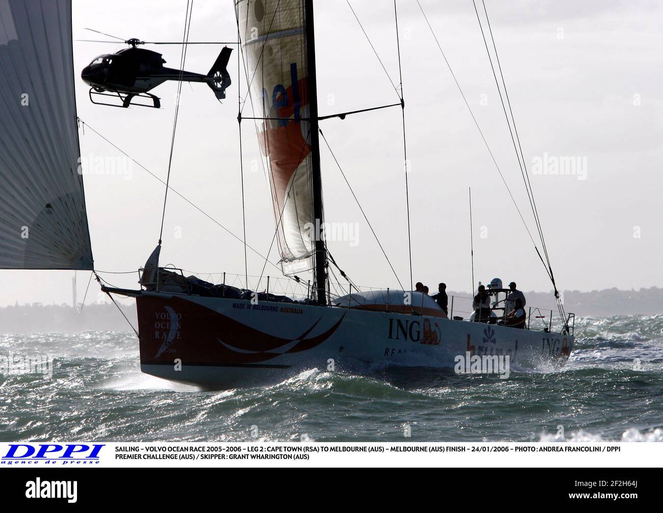 VELA - VOLVO OCEAN RACE 2005-2006 - TAPPA 2 : CITTÀ DEL CAPO (RSA) A MELBOURNE (AUS) - MELBOURNE (AUS) FINITURA - 24/01/2006 - FOTO : ANDREA FRANCOLINI / DPPI PREMIER CHALLENGE (AUS) / SKIPPER : GRANT WHARINGTON (AUS) Foto Stock