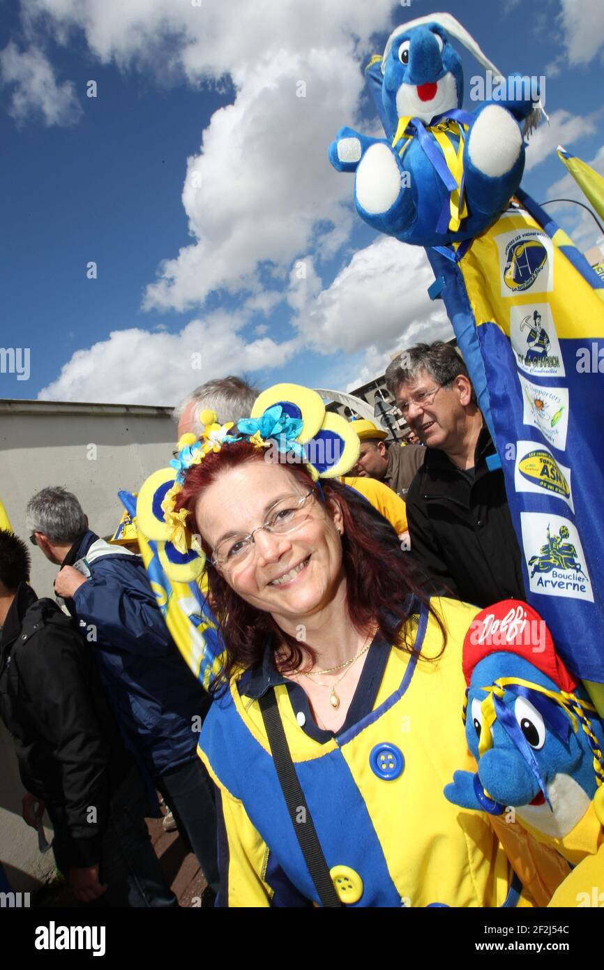 RUGBY - COPPA HEINEKEN 2011/2012 - 1/2 FINALE - ASM CLERMONT / LEINSTER RUGBY - 29/04/2012 - FOTO MANUEL BLONDAU / DPPI - AMBIANCE TIFOSI DE CLERMONT Foto Stock