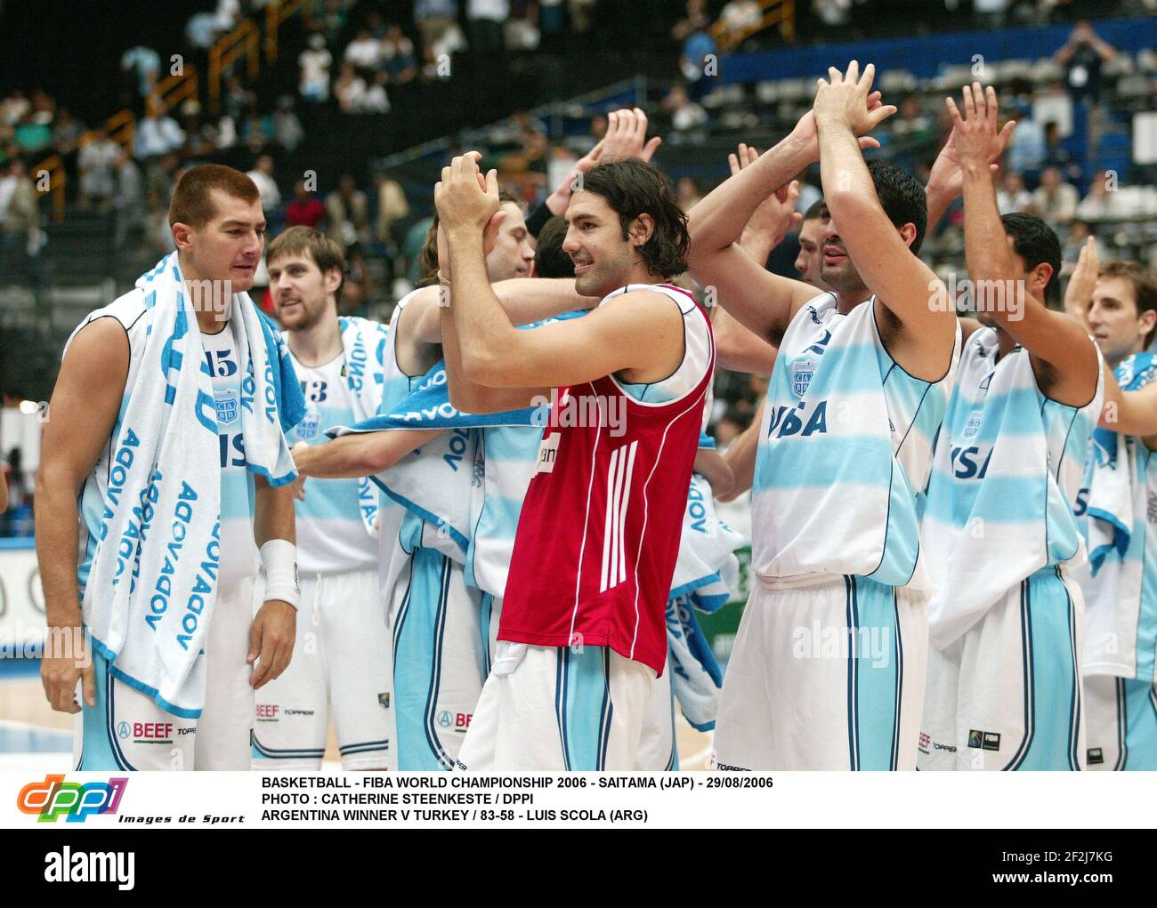 BASKETBALL - FIBA WORLD CHAMPIONSHIP 2006 - SAITAMA (JAP) - 29/08/2006 PHOTO : CATHERINE STEENKESTE / DPPI ARGENTINA VINCITORE V TURCHIA / 83-58 - LUIS SCOLA (ARG) Foto Stock