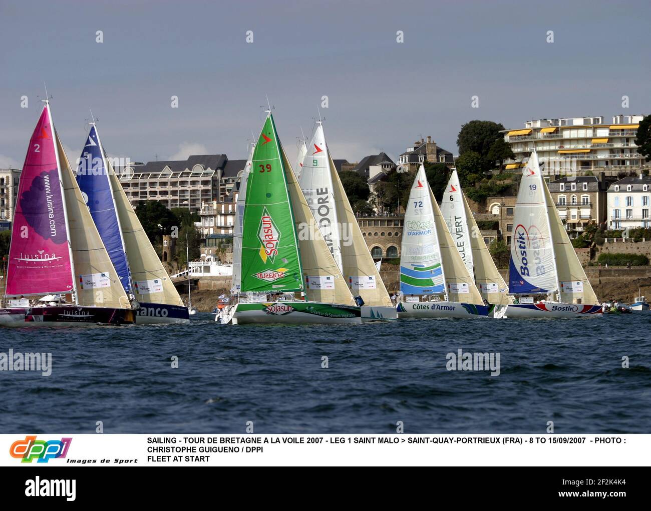 VELA - TOUR DE BRETAGNE A LA VOILE 2007 - TAPPA 1 SAINT MALO > SAINT-QUAY-PORTRIEUX (FRA) - 8 AL 15/09/2007 - FOTO : CHRISTOPHE GUIGUENO / DPI FLOTTA ALL'INIZIO Foto Stock