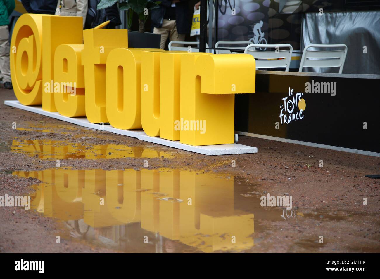 Maltempo durante il Tour della Francia, UCI World Tour 2014, fase 6, Arras - Reims (194 km), il 10 luglio 2014 - Foto Manuel Blondau / AOP Press / DPPI Foto Stock