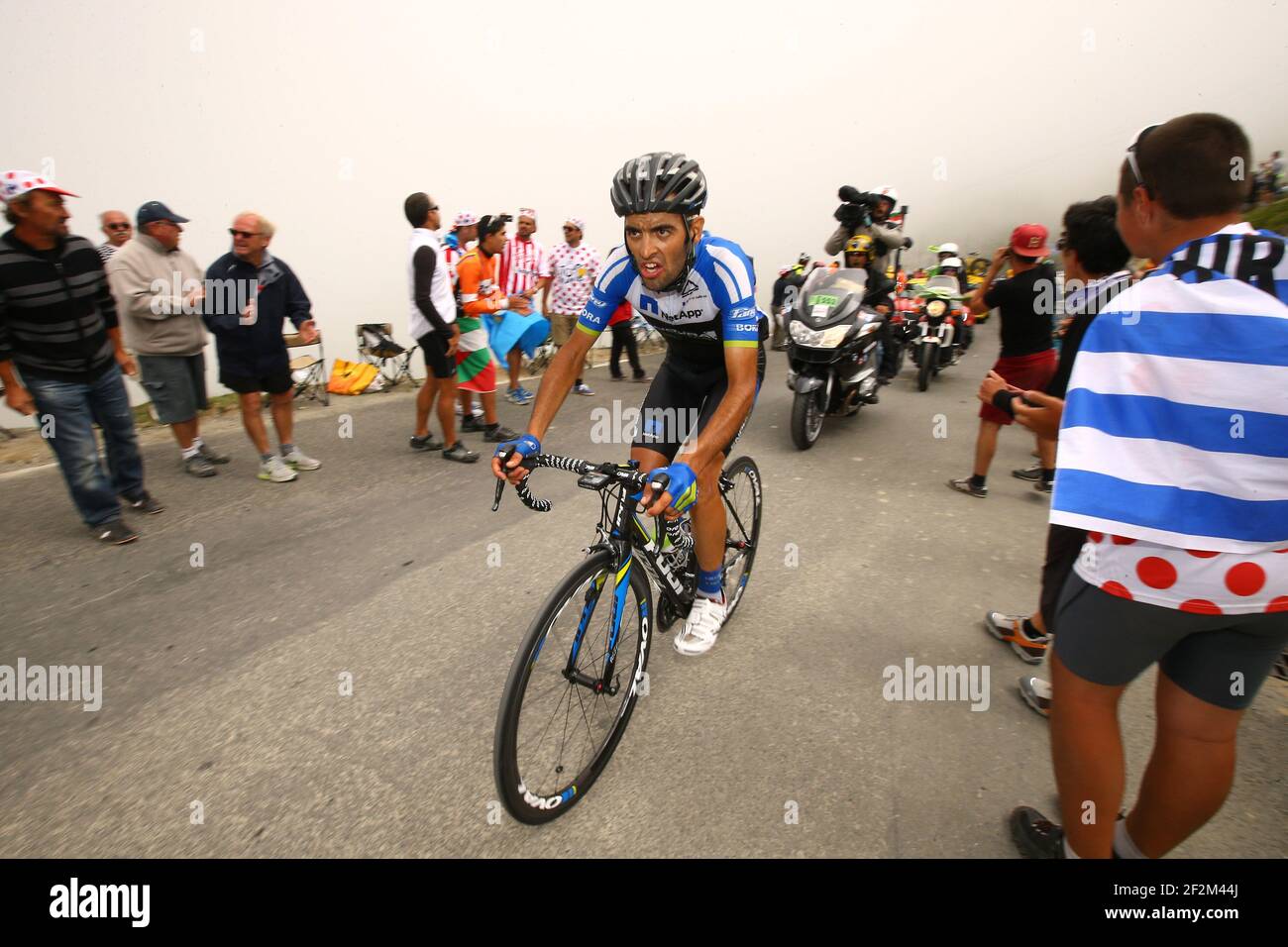 Jose Mendes del Portogallo in sella per il Team NetApp-Endura è raffigurato nel col du Tourmalet durante il Tour of France, UCI World Tour 2014, Stage 18, Pau - Hautacam (145,5 km), il 24 luglio 2014 - Foto Manuel Blondau / AOP Press / DPPI Foto Stock