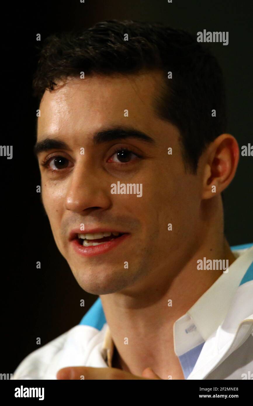 Javier Fernandez di Spagna viene ritratto durante la conferenza stampa alla finale del Gran Premio di pattinaggio di figura ISU 2015-2016, al Centro Congressi di Barcellona, a Barcellona, in Spagna, il 12 dicembre 2015.Foto: Manuel Blondau/AOP.Press/DPPI Foto Stock