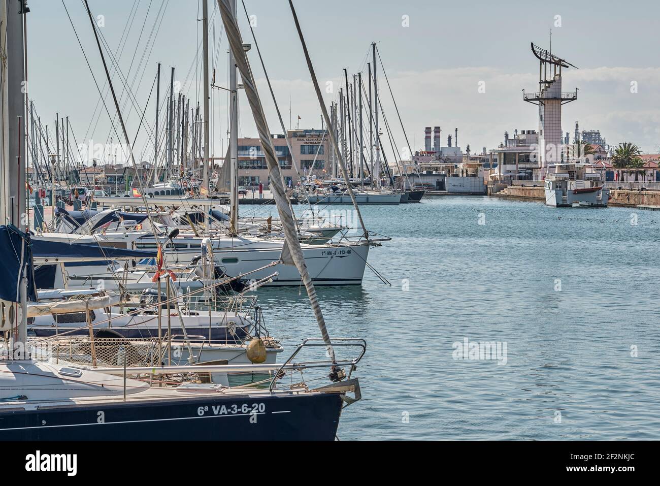 Costruzione del vero yacht club nel Grao della città di Castellón de la Plana, Comunità Valenciana, Spagna, Europa Foto Stock