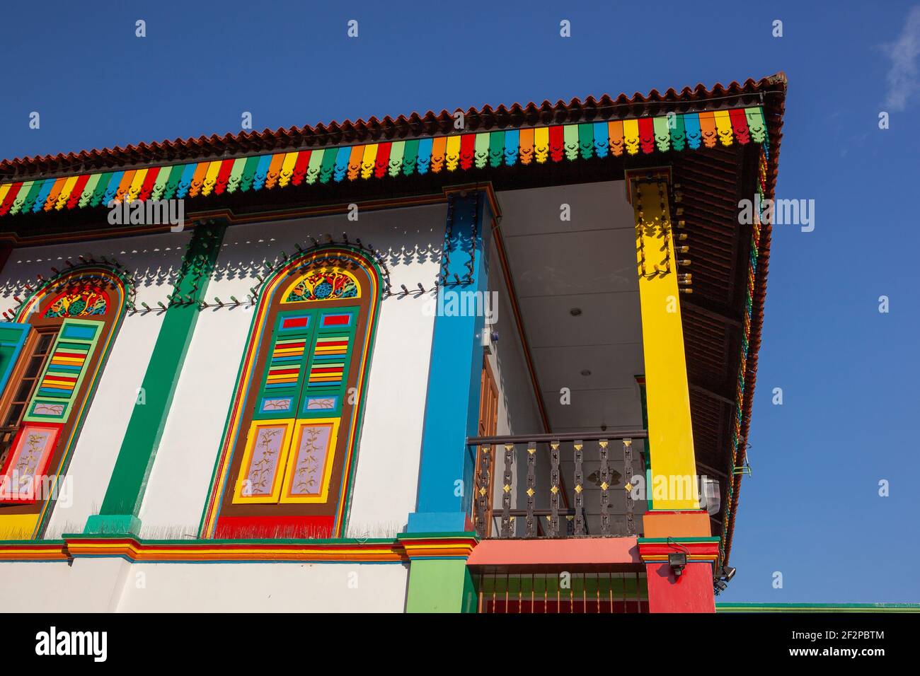 Singapore colorata architettura in Little India. Foto Stock
