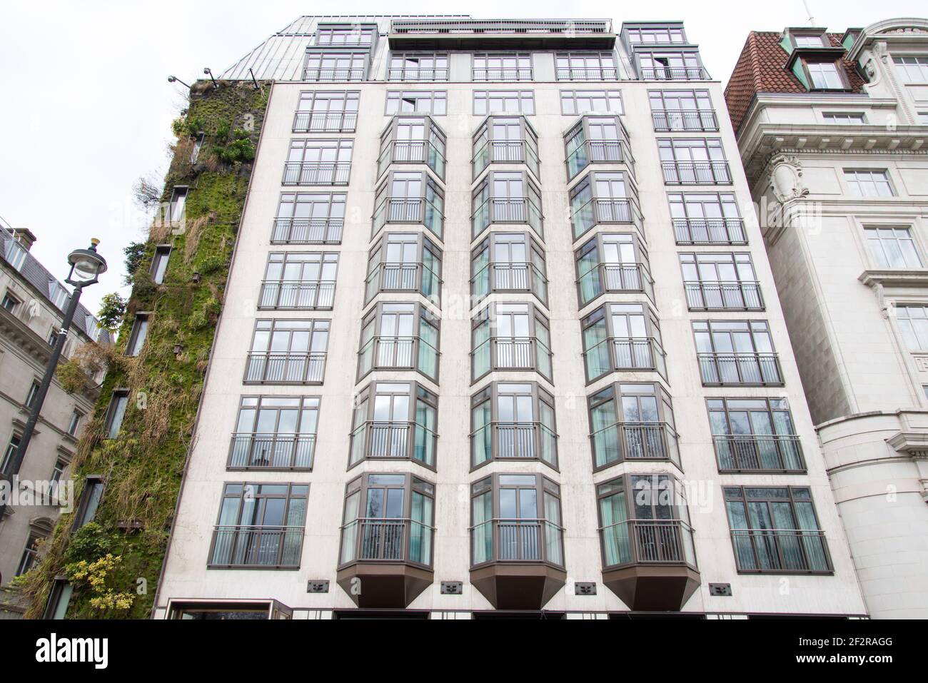 Architettura Art Deco l'Athenaeum Hotel & Residences 116 Piccadilly Mayfair di Kinnersley Kent Design Foto Stock